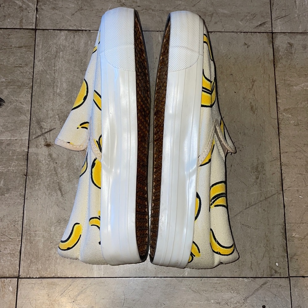 Banana Print Slide In Shoes-Size 10 - Picture 2 of 6